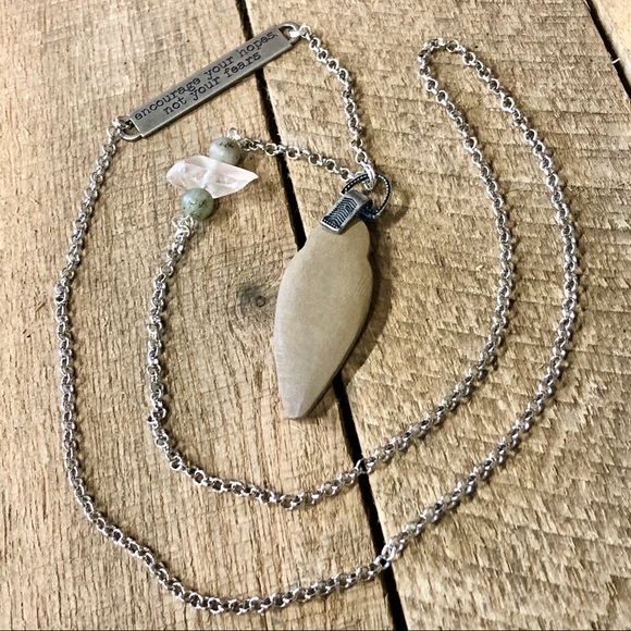 Driftwood, Quartz Crystal and Labradorite Bracelet - Picture 5 of 11